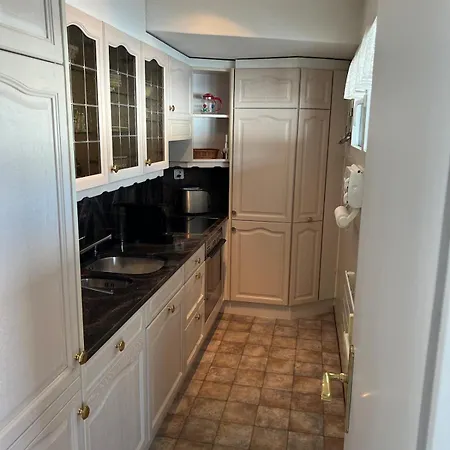 Very Apartment, Excellent Infrastructure * Davos